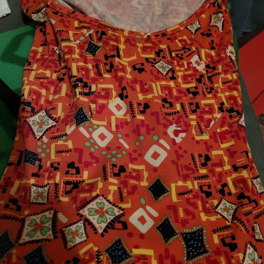 Cute lullaroo top